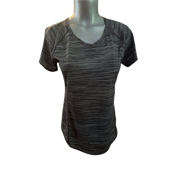 BN Tek Gear Drytek short sleeve t shirt Small - Picture 1 of 4